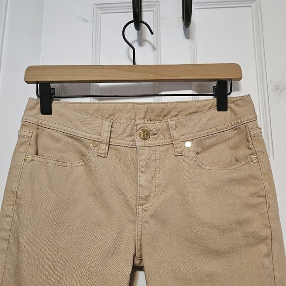Tory Burch Logo Crop Straight Leg Jeans - Picture 5 of 8